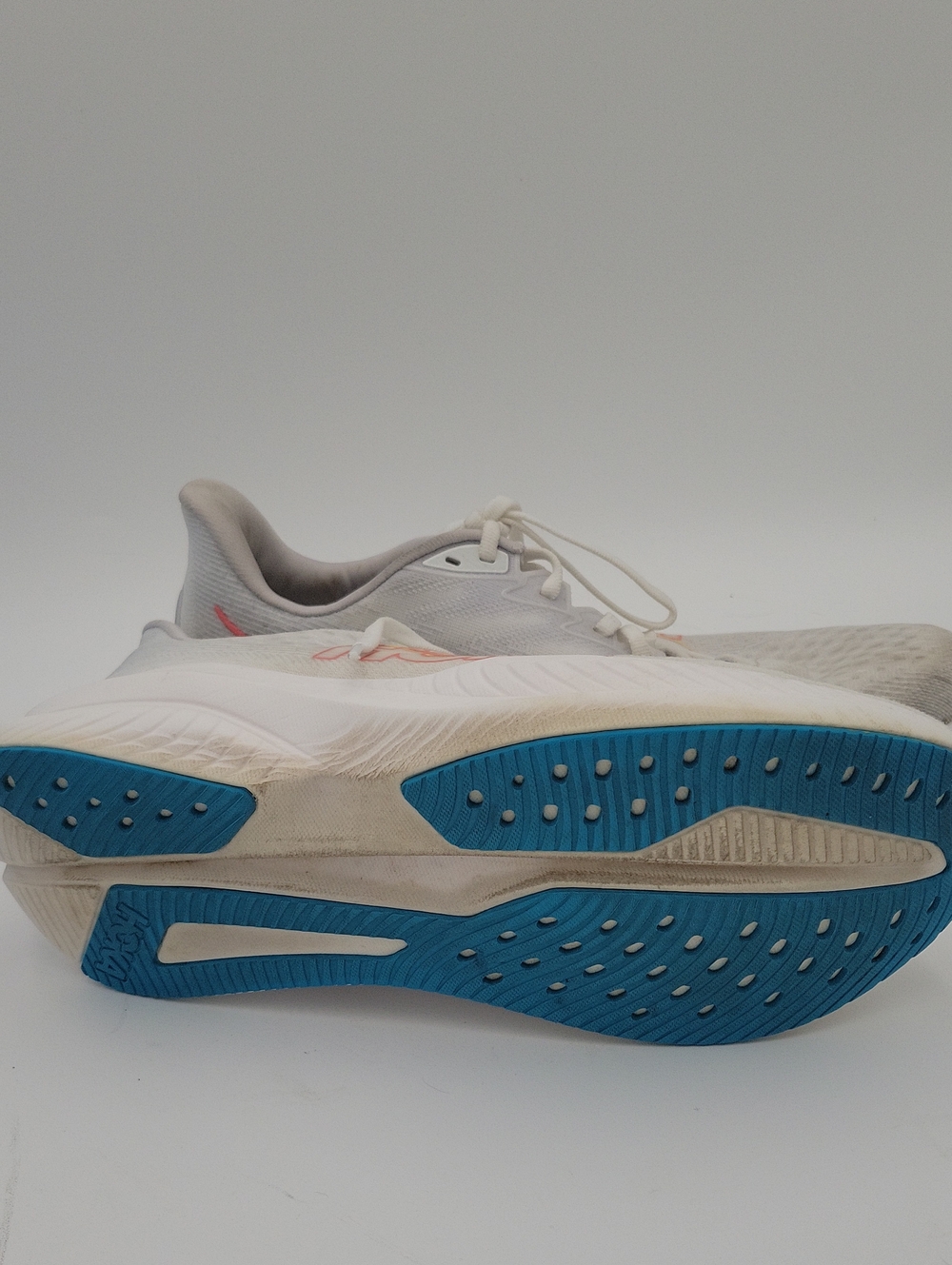 Hoka One One MACH 6 Women's Running Shoes size 10 B - Picture 4 of 7